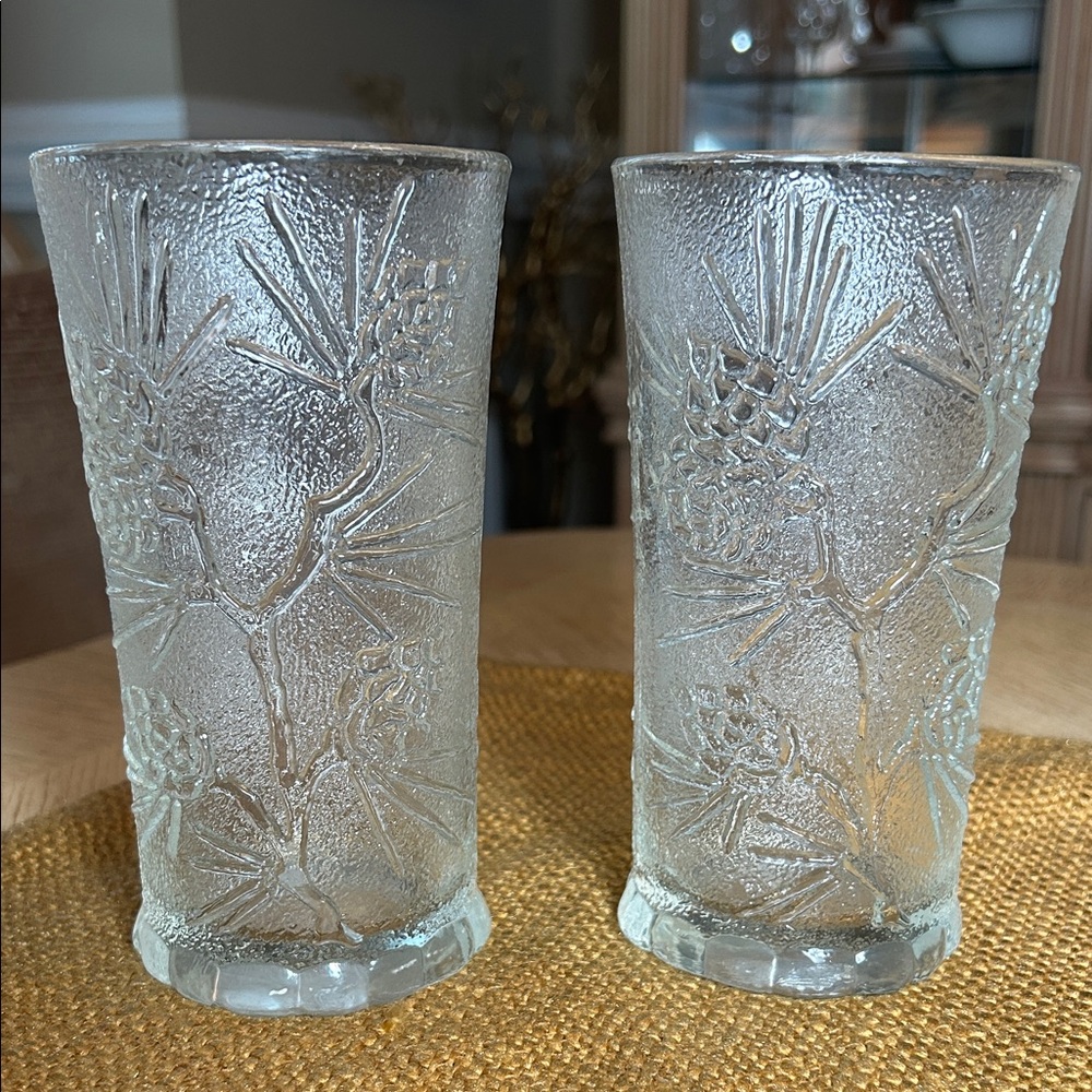 Ponderosa Pine Flat Iced Tea by Tiara (2)